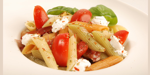 Penne ze szpinakiem i serem ricotta