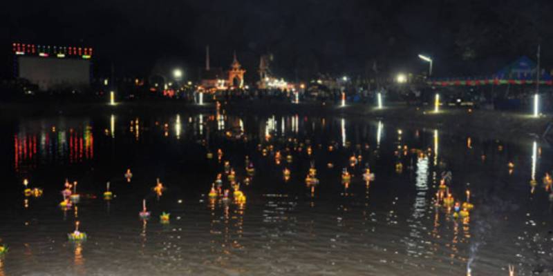 Loy Krathong Tajlandia