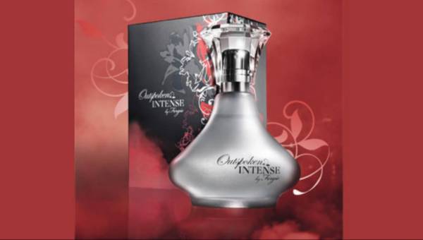 Nowy zapach Avon – woda perfumowana Outspoken Intense by Fergie