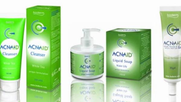 ACNAID – pierwszy naturalny antymikrobiotyk – bezpieczne i głębokie oczyszczanie dla skóry trądzikowej