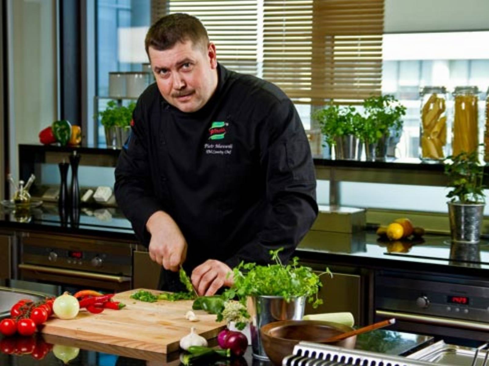Wielkanocny poradnik - Piotr Murawski Wielkanocny poradnik - Piotr Murawski