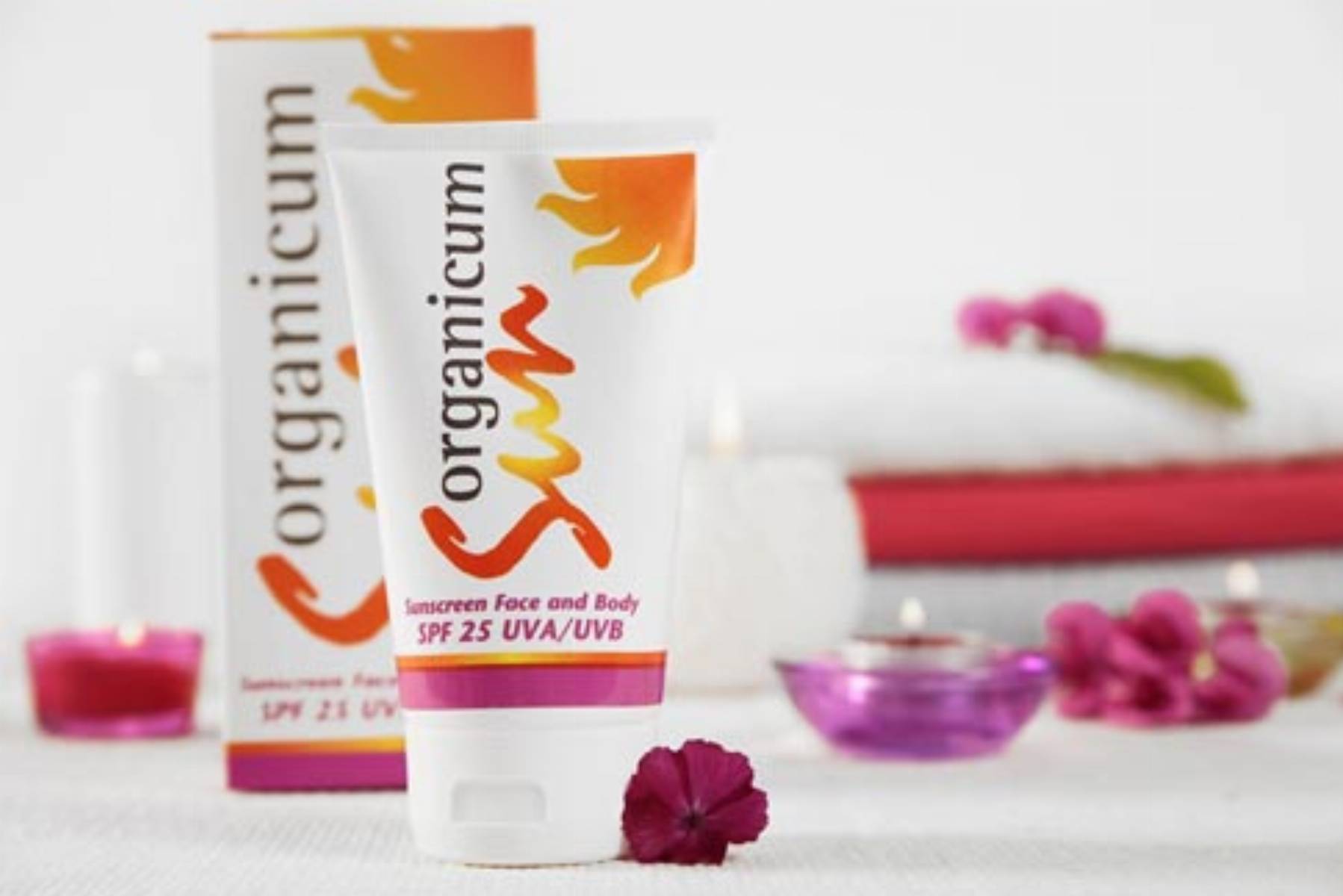 Organicum Sun - mleczko do twarzy i ciala z SPF 25 Organicum Sun - mleczko do twarzy i ciala z SPF 25