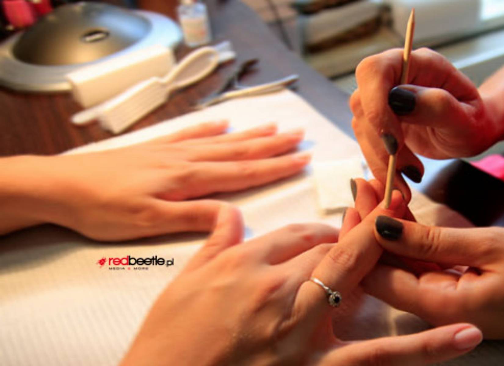 Ślubny manicure (3) Ślubny manicure