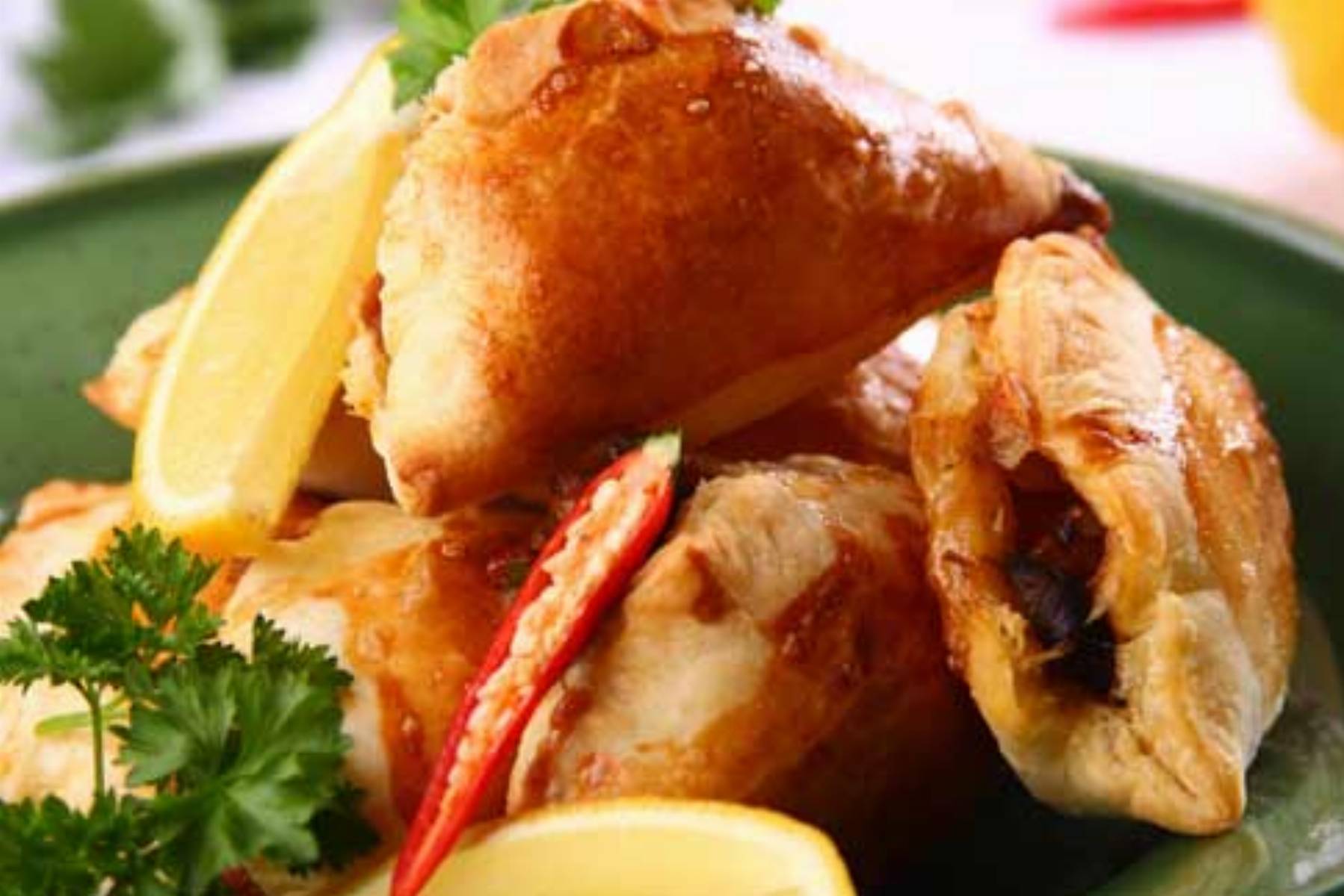 Tapas Empanadillas z krewetkami Tapas Empanadillas z krewetkami