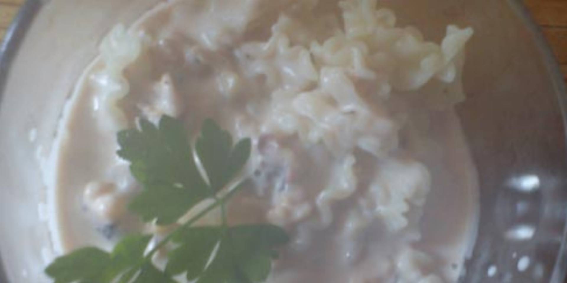 Spaghetti z owocami morza i serkiem topionym Spaghetti z owocami morza i serkiem topionym