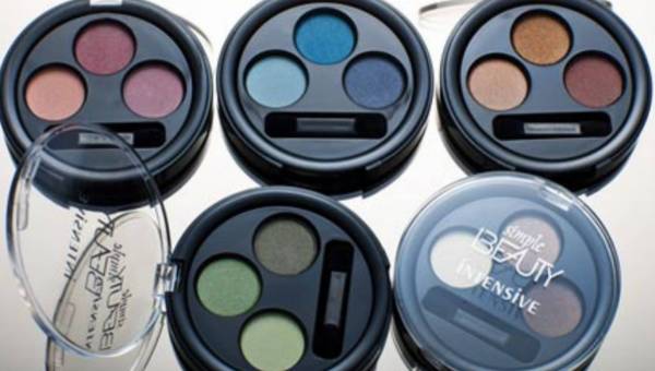 Cienie z serii Intensive od Simple Beauty teraz w potrójnym opakowaniu