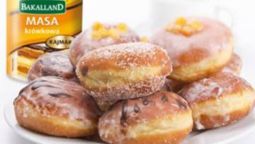 Przepis na pączki z nadzieniem toffi