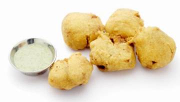 Egg Pakora – jajka panierowane w mące grochowej i smażone na głębokim tłuszczu