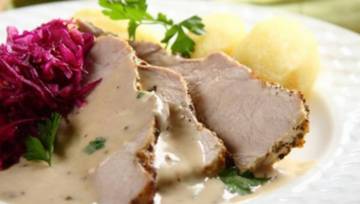 Wielkanocny schab pachnący majerankiem