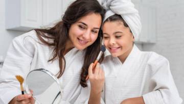 10 kroków do perfekcyjnego makijażu matki i córki