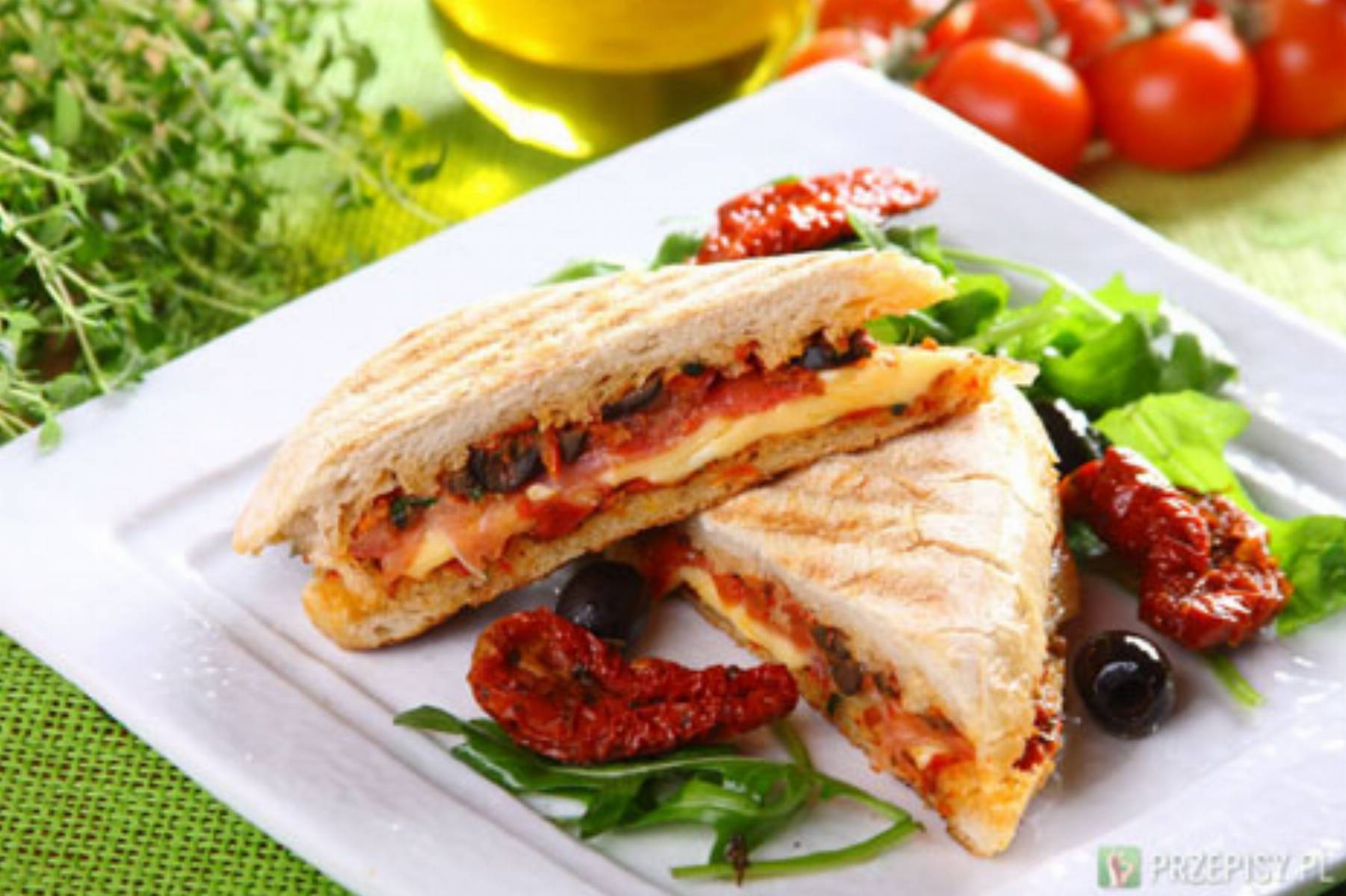 Wloskie panini z szynka i serem