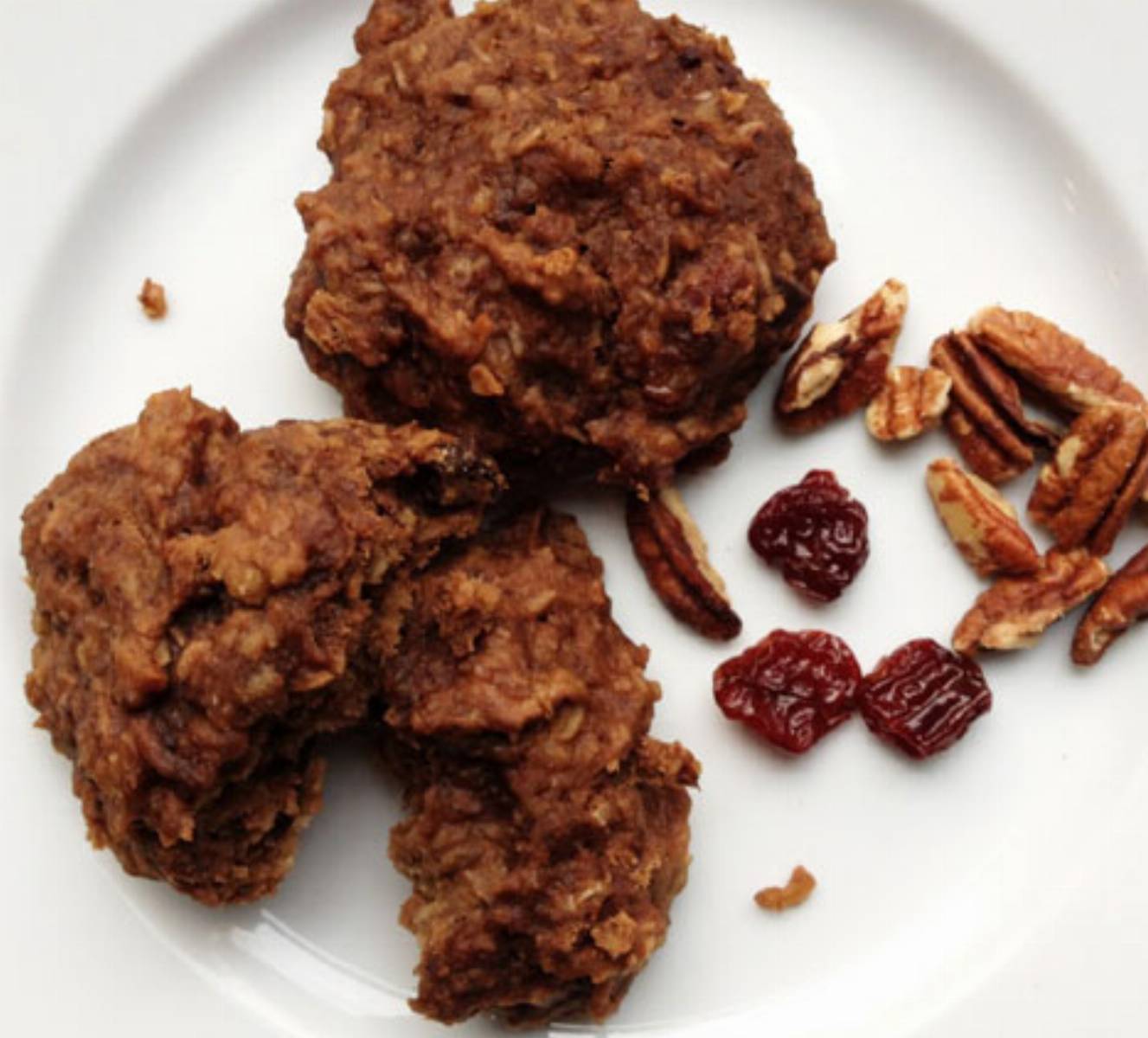 Kawowo-orzechowe lakocie