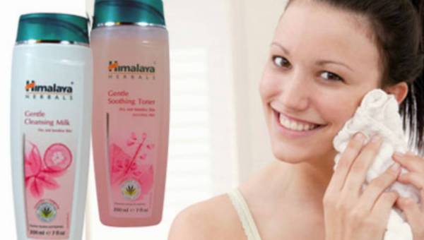 Oczyszczanie i pielęgnacja twarzy z marką Himalaya Herbals