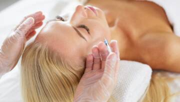 zabieg wstrzykiwania kwasu hialuronowego