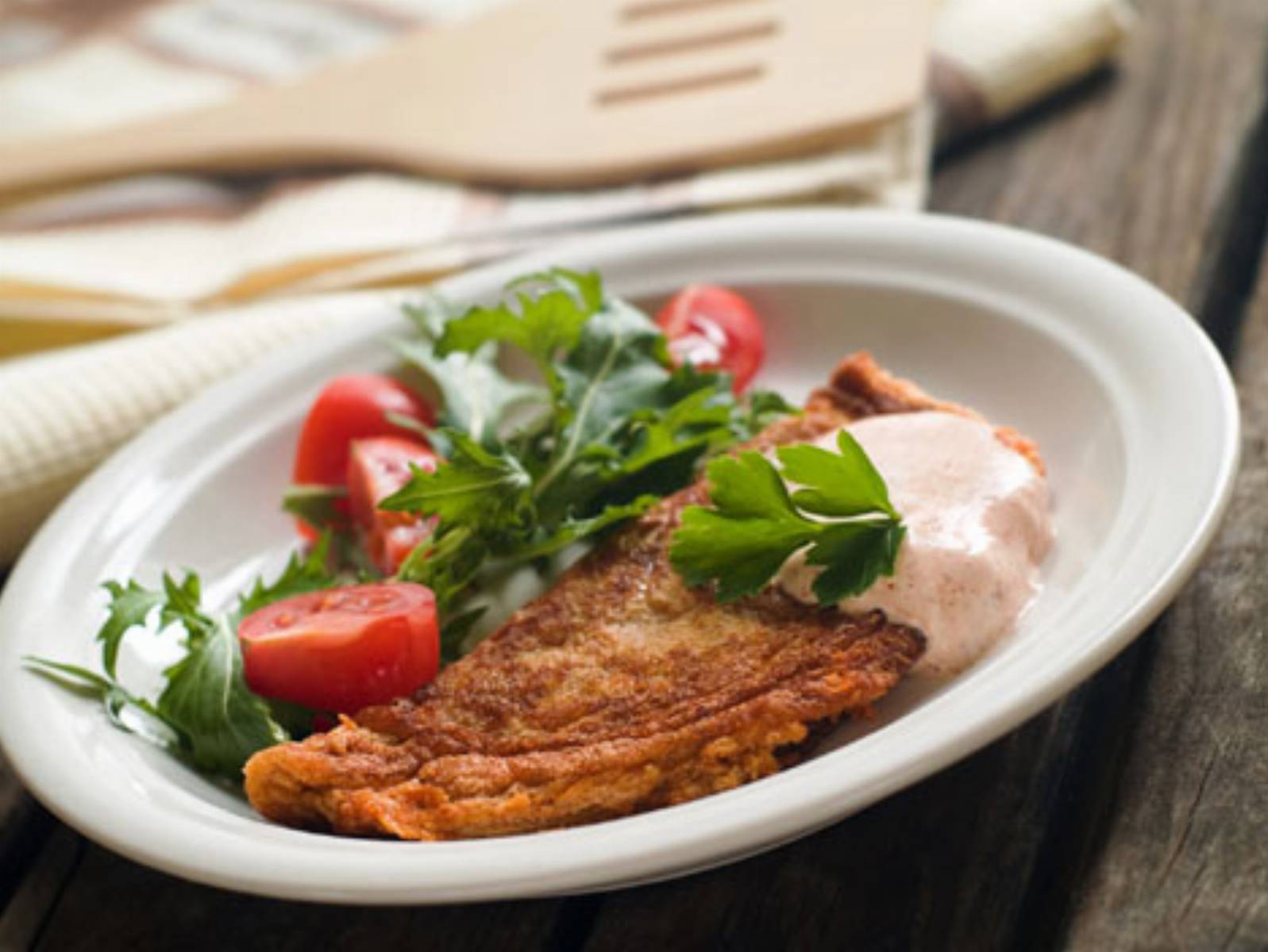 Omlet-z-ziolami-i-sosem-musztardowym