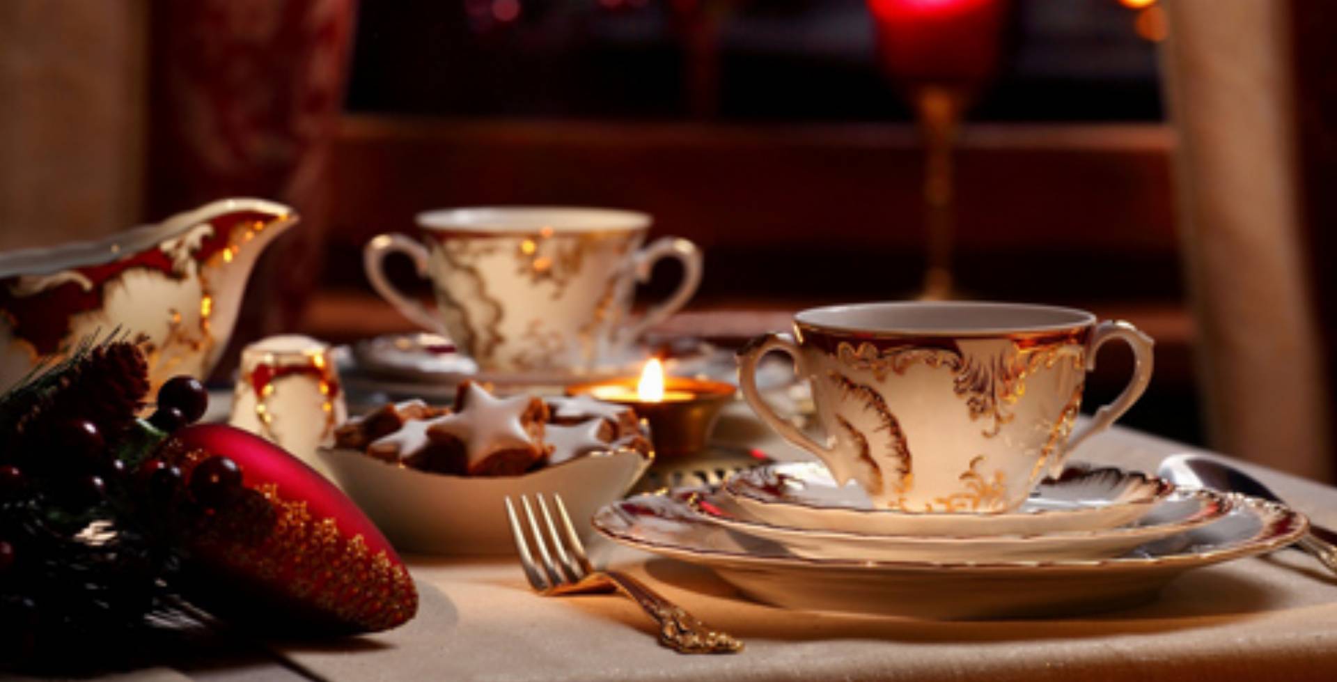 Serwis_Rococo_Purpura_marka_Cmielow_Polskie_Fabryki_Porc