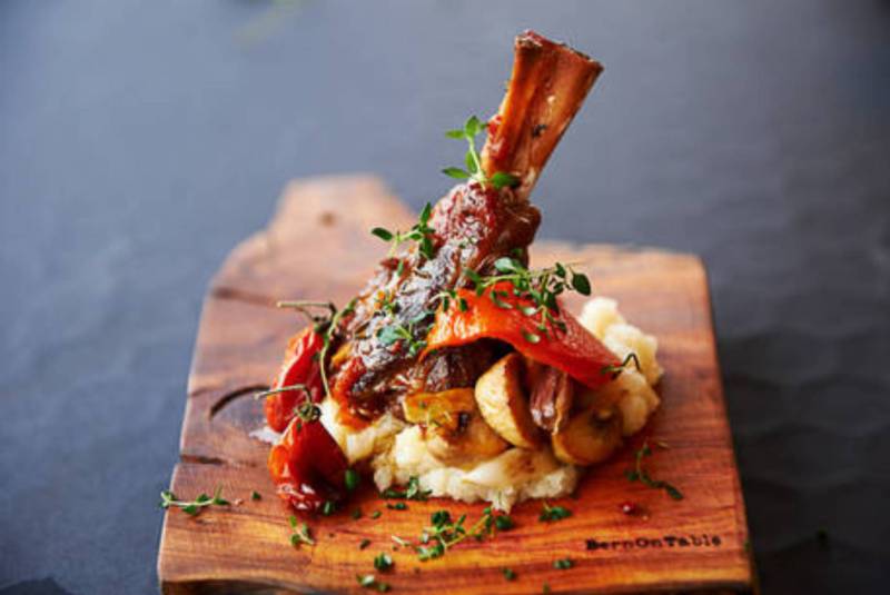 GICZ JAGNIECA Z POMIDORAMI