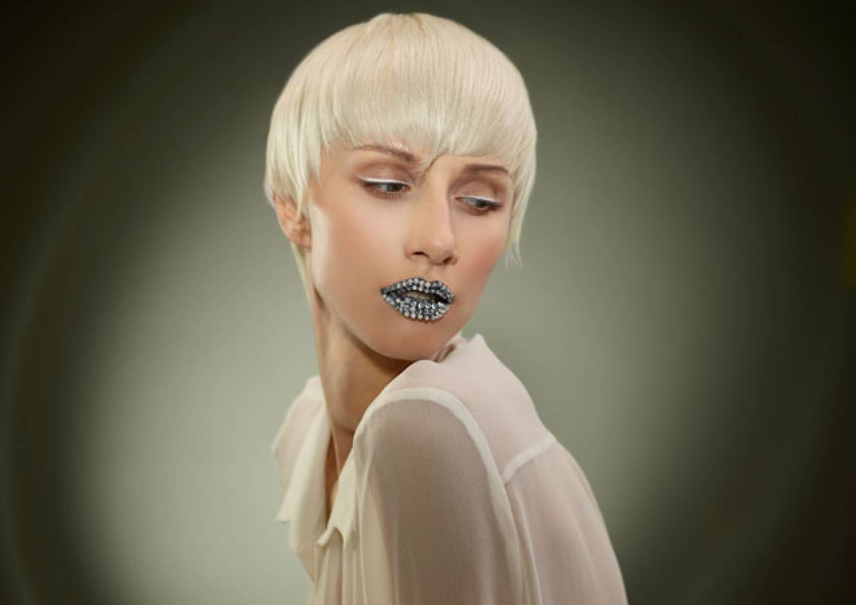 Trendy Hair Fashion - Pure Crystal (21)