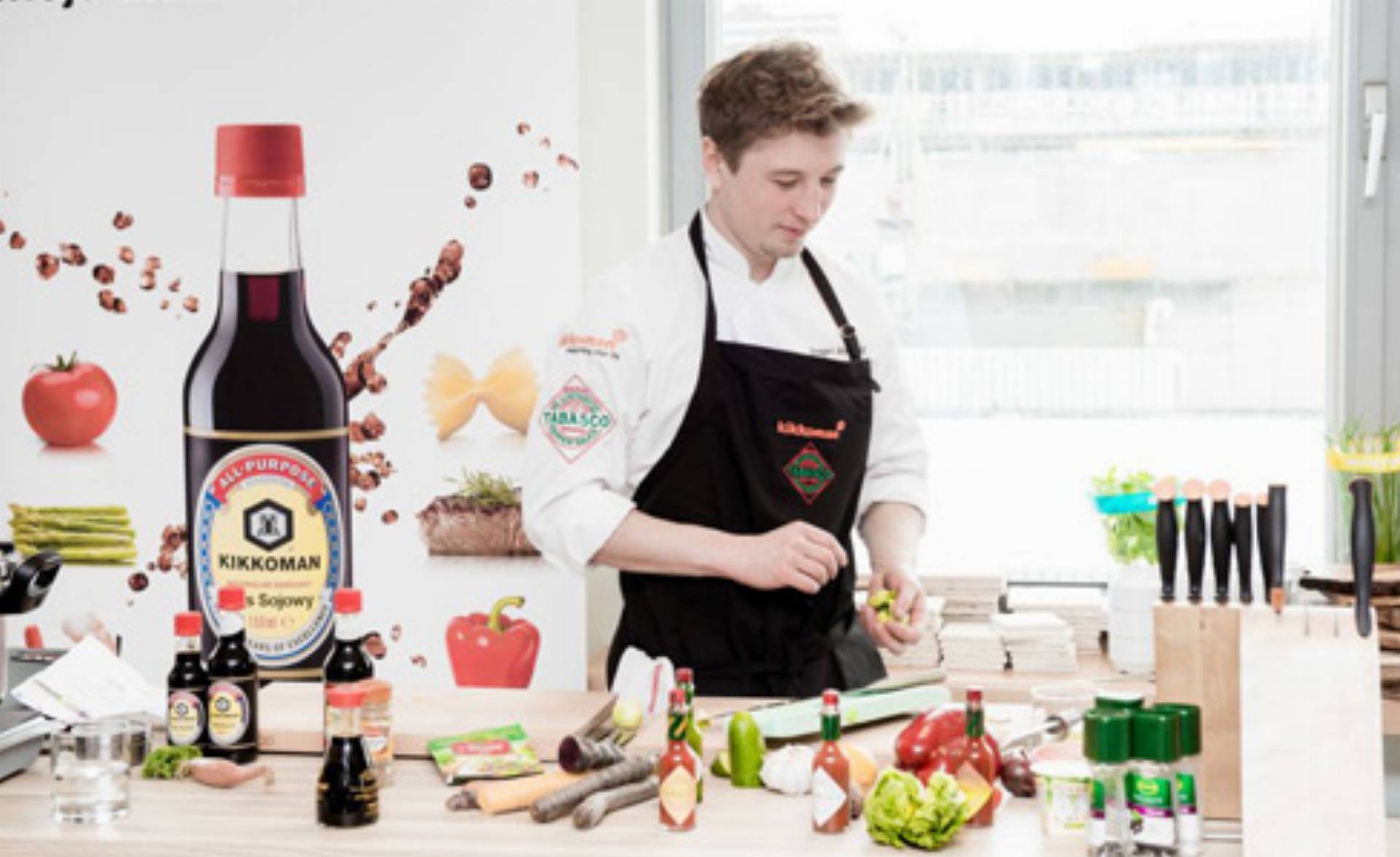 dorsz-z-ziemniakami-i-sosem-holenderskim