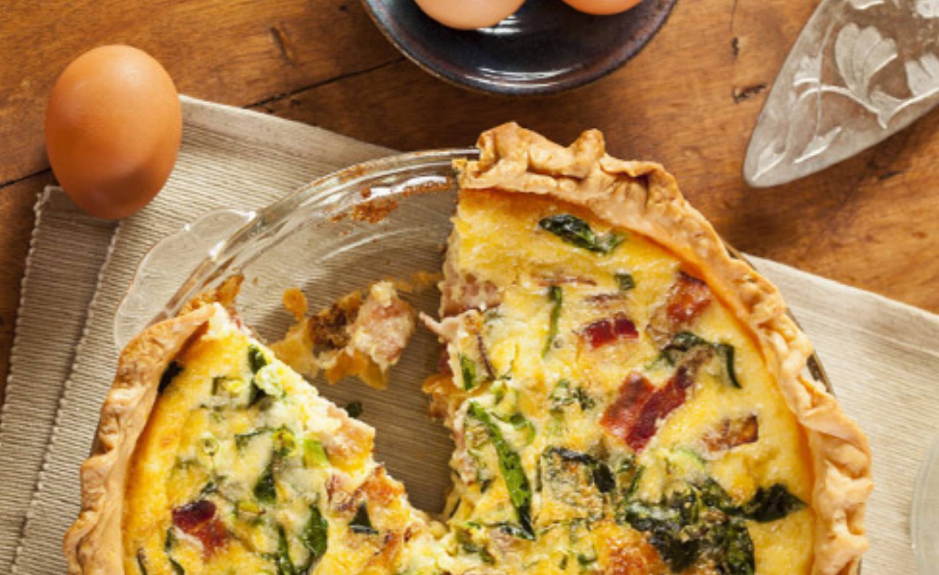 Tarta ze szpinakiem i boczkiem