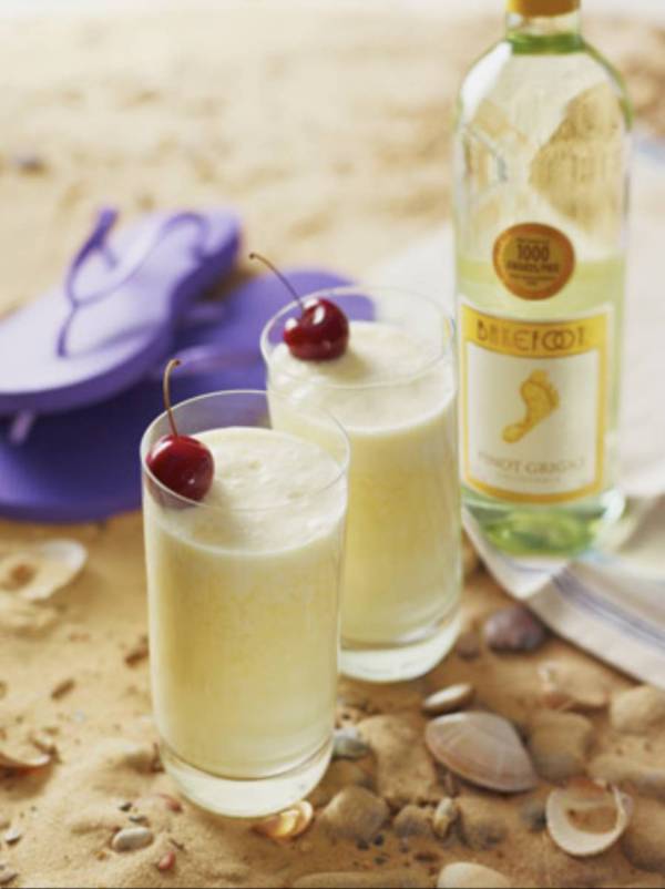 Koktajl na bazie wina Barefoot Pinot Grigio