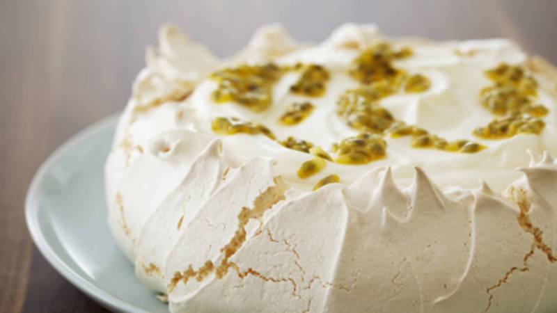KLASYCZNA-PAVLOVA-Z-MARAKUJA