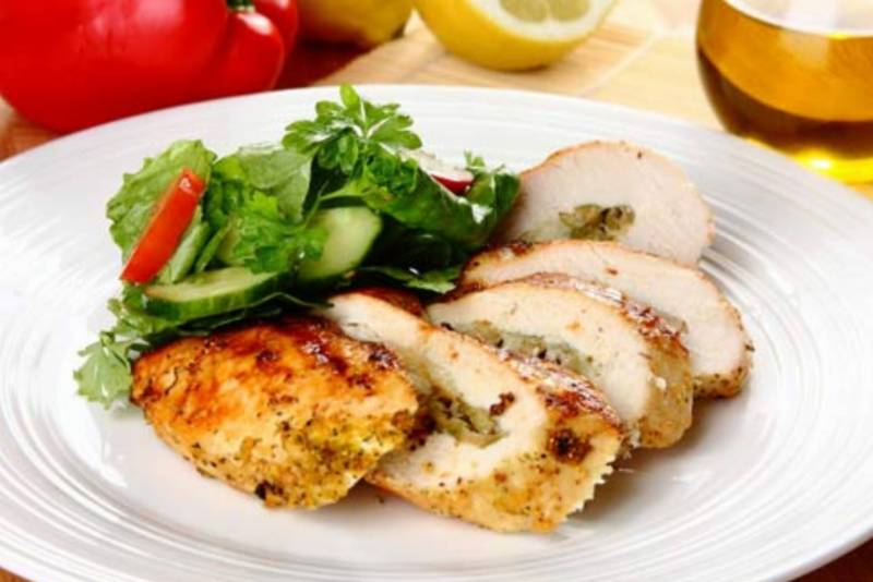 Grillowana pierś kurczaka z mozzarellą