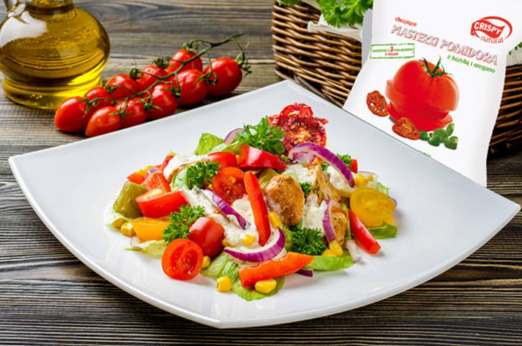 Salatka-na-chrupko-z-kurczakiem