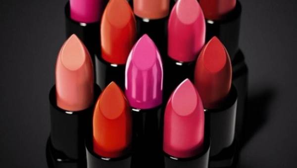 Mocne podkreślone usta z Rich Lip Color od Bobbi Brown