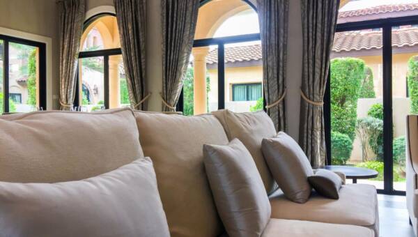 dobór firanek do okien