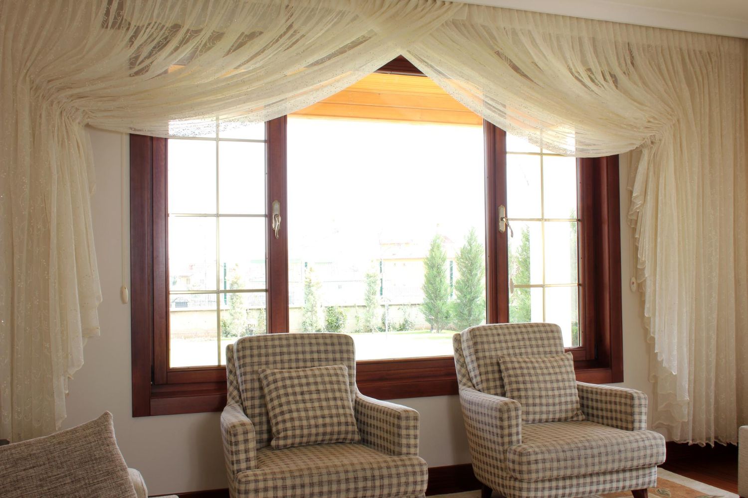 dobór firanek do okien