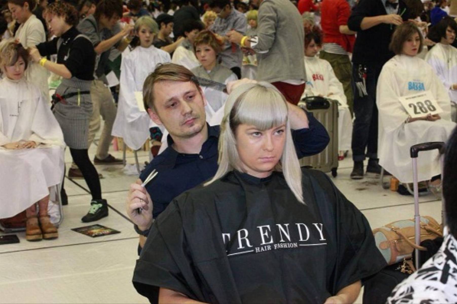 Hair Revolution Japonia 2013 mat. prasowe HTF (1)