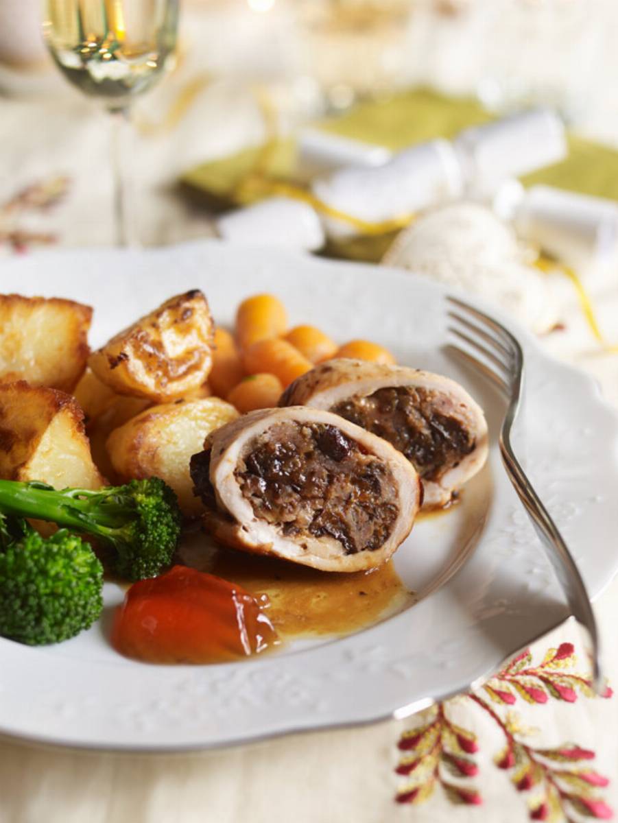 Brytyjski_indyk_ze_sliwką_kalifornijska_foto_California_Prune_Board