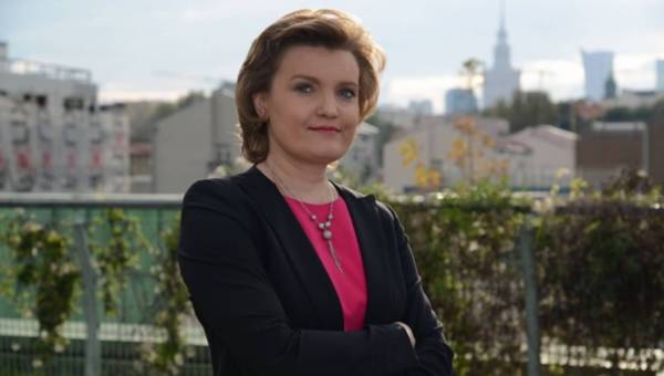 Wywiad z radcą prawnym Ewą Bednarek – o nietypowej kancelarii dla kobiet biznesu