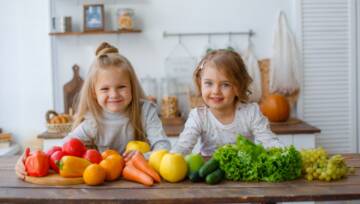 dziewczynki w kuchni