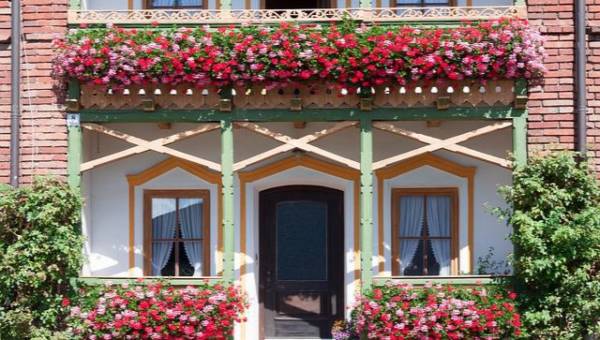 DIY: Pomysły na piękny balkon