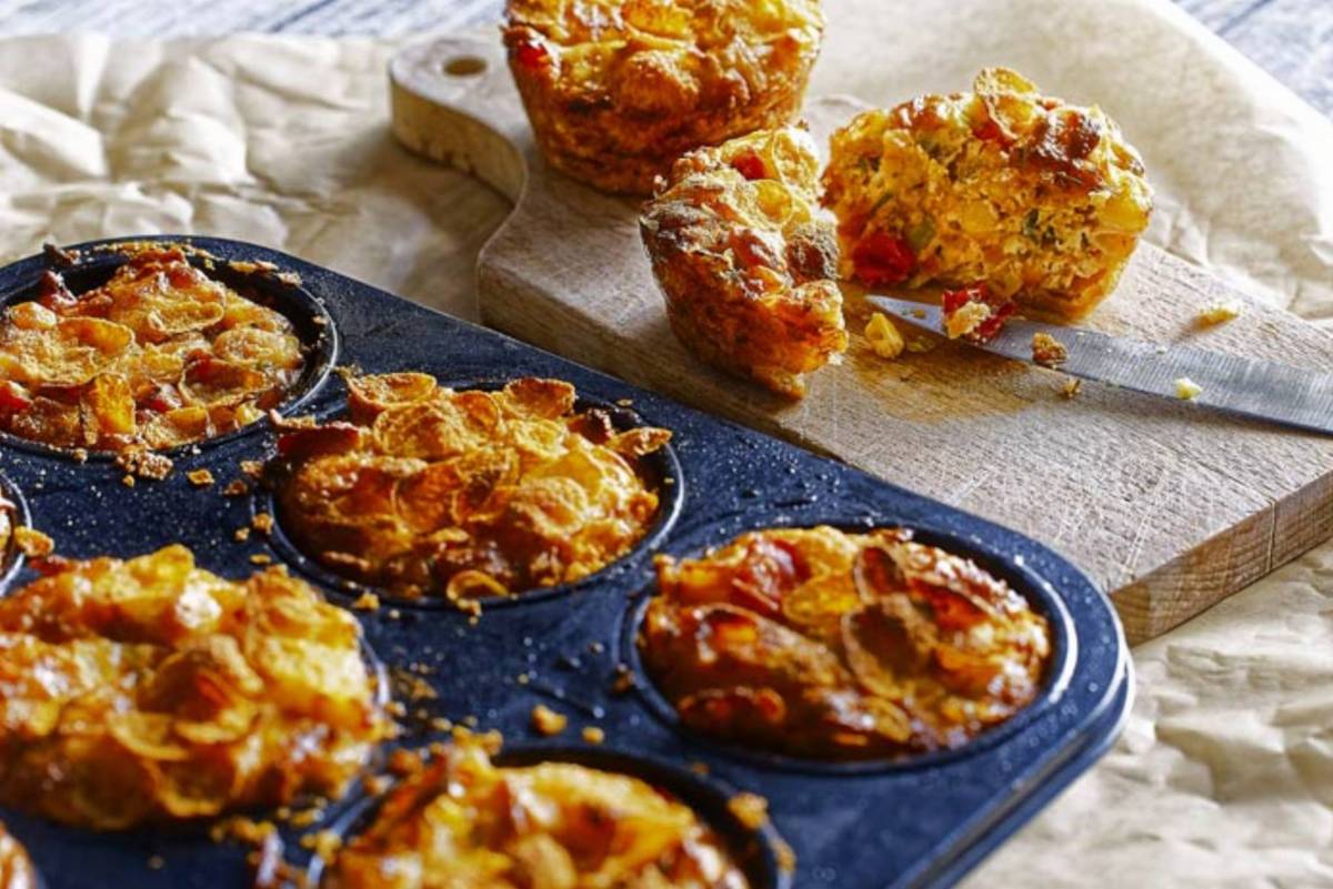 Omletowe babeczki z płatkami kukurydzianymi