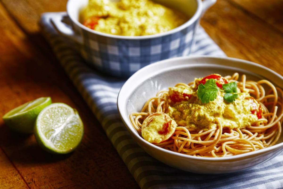 lubella_pelnoziarniste_spaghetti_z_kokosowym_kurczakiem_curry
