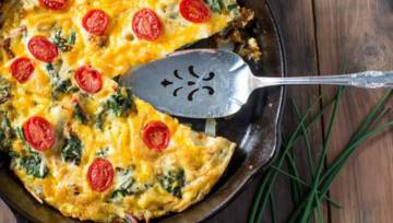 Frittata z botwinką zapiekana pod żółtym serem