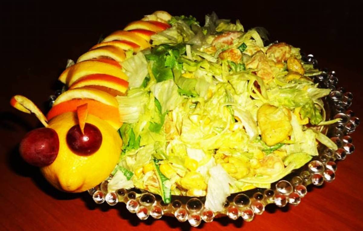 Sałatka curry z mandarynkami