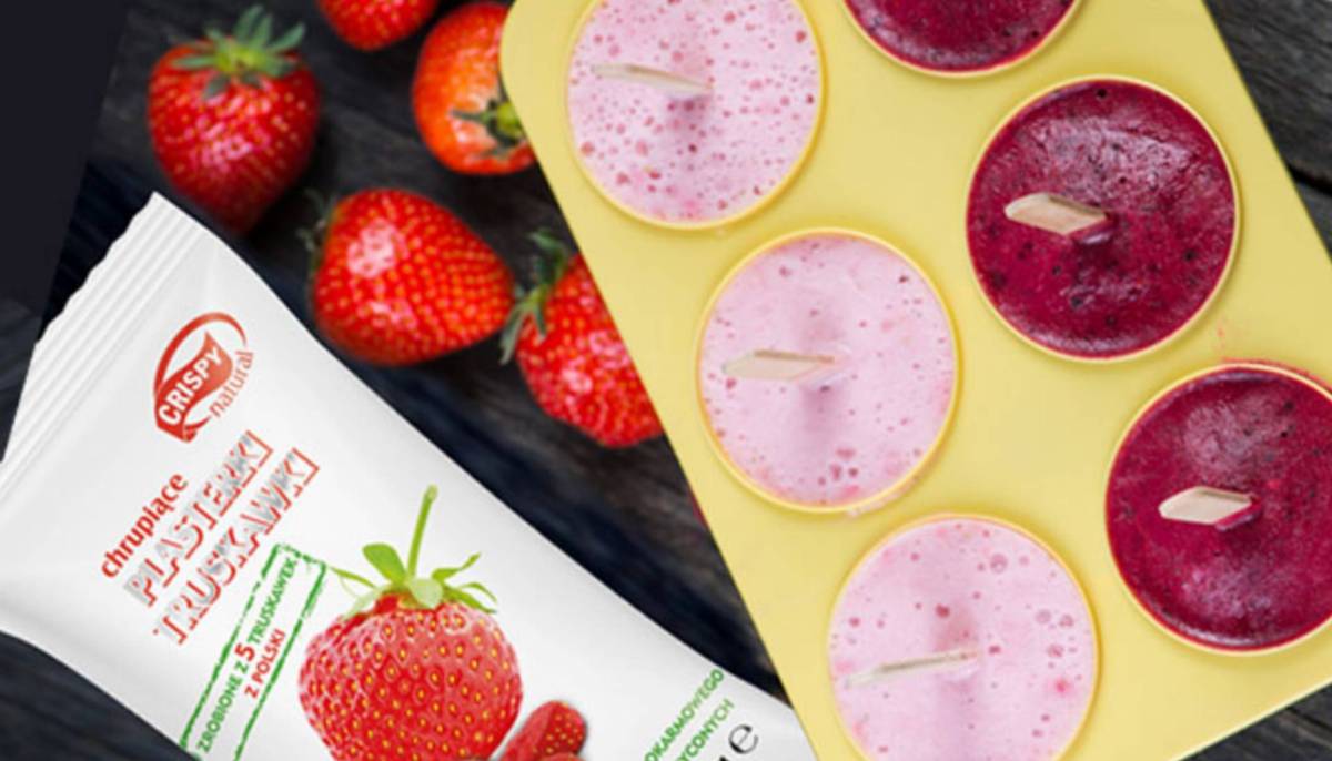 Domowe lody o smaku truskawek