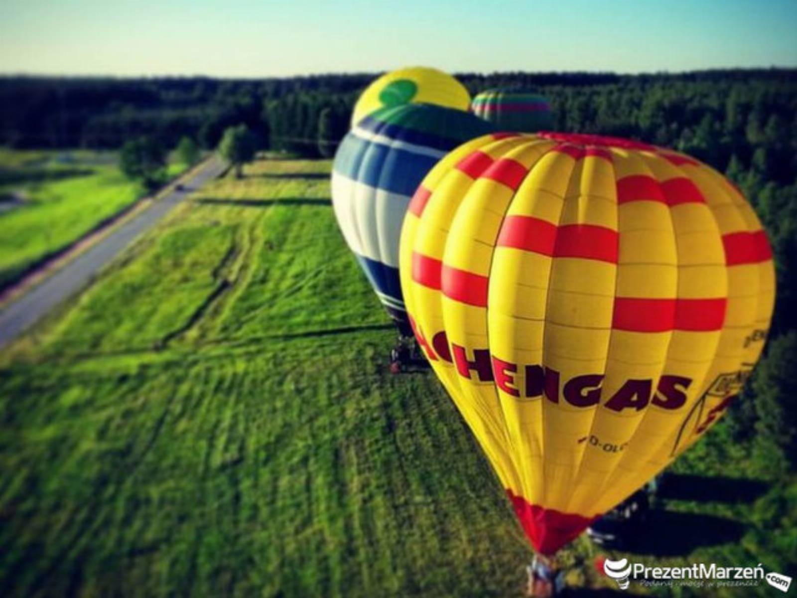 lot_balonem_grafika