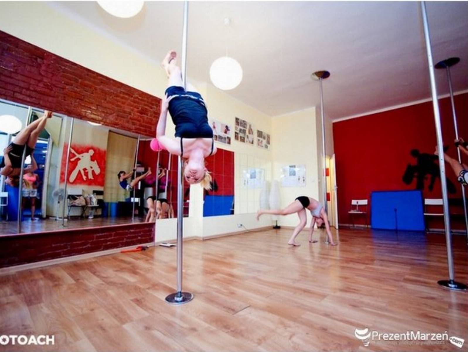 pole_dance