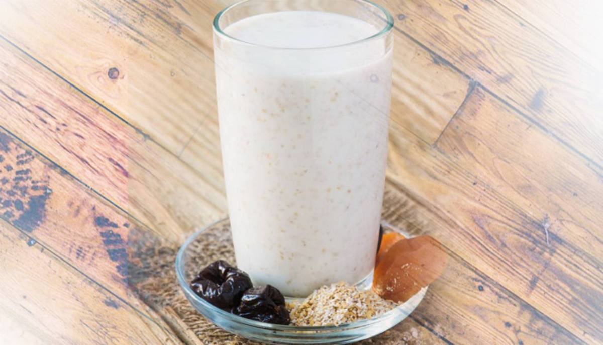 Bałkański chłodnik z bakaliami