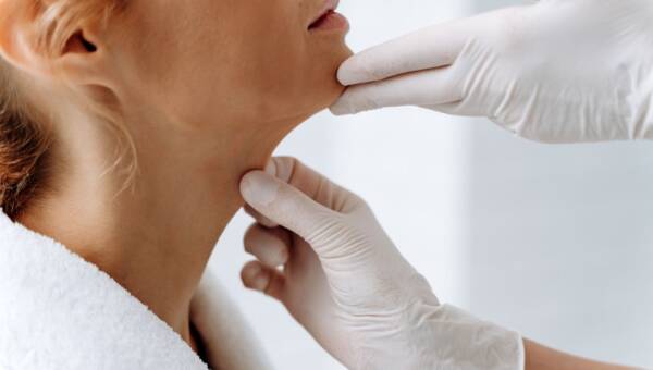 operacja plastyczna podbródek