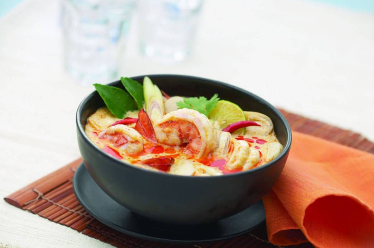 ostro-kwaśna-zupa-z-krewetkami