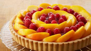 Brzoskwiniowo – malinowa tarta