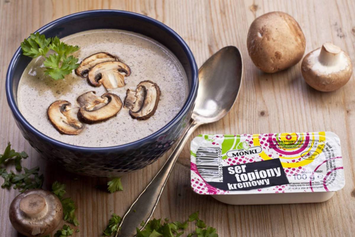 Krem-grzybowy-z-serka-topionego_fot.-MSM-Mońki