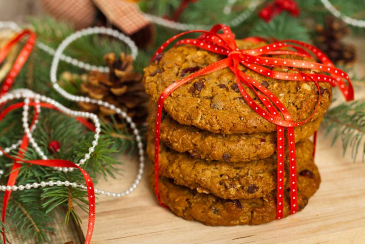 Ciasteczka korzenne z bakaliami