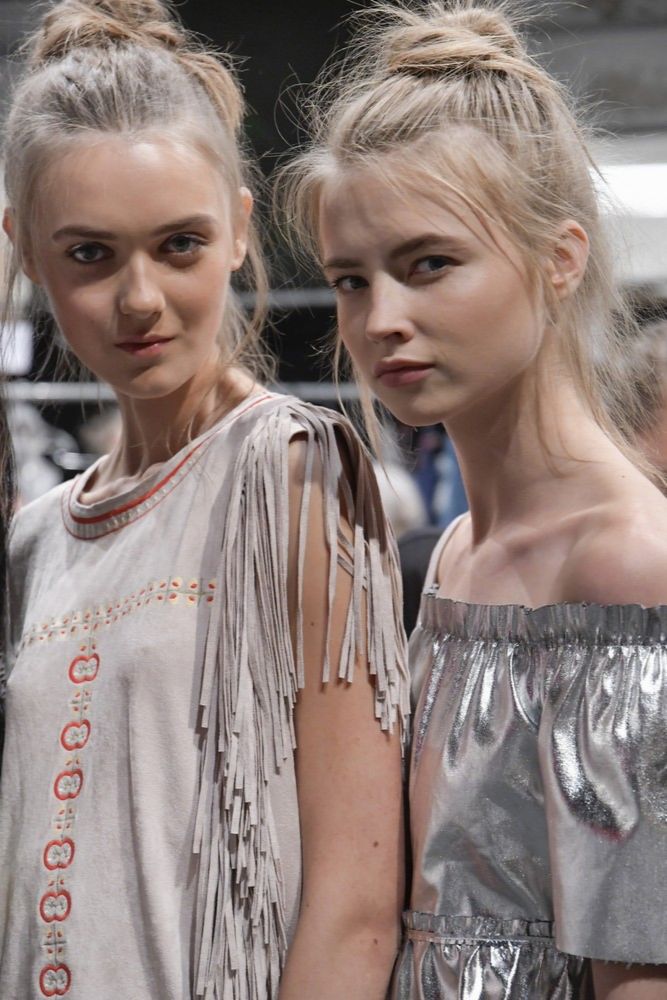 upięcia włosów w kok